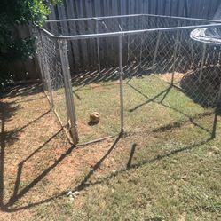 Dog Kennel Great Condition