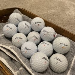 12 Titliest Golf Balls Velocity And DT Wound