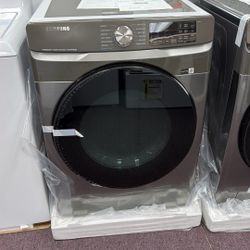  Samsung 7.5-cu ft Stackable Vented Electric Dryer with Steam Cycle (Platinum )