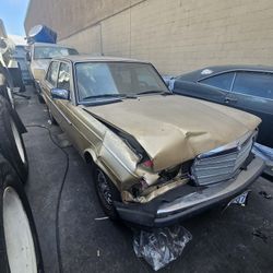 1984 Mercedes-Benz 300 Turbo Diesel