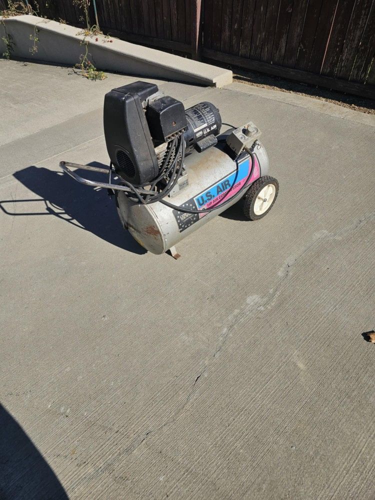 Air compressor