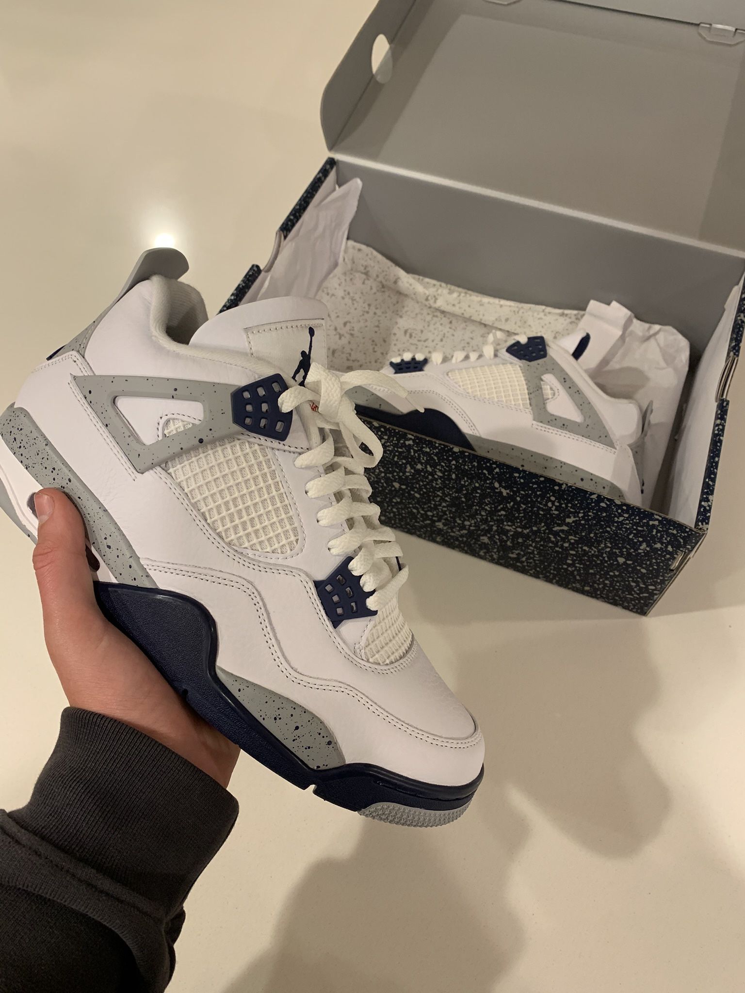 AIR JORDAN 4 Retro ‘Midnight Navy’ Men’s Size 10.5