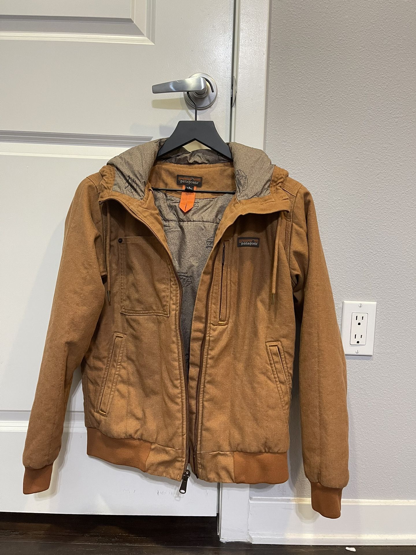 Patagonia Women's All Seasons Hemp Canvas Bomber Hoody Jacket