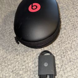 BLACK Hard Case + 36" Micro USB Charger for Dr Dre  BEATS STUDIO-3 HD Headphones