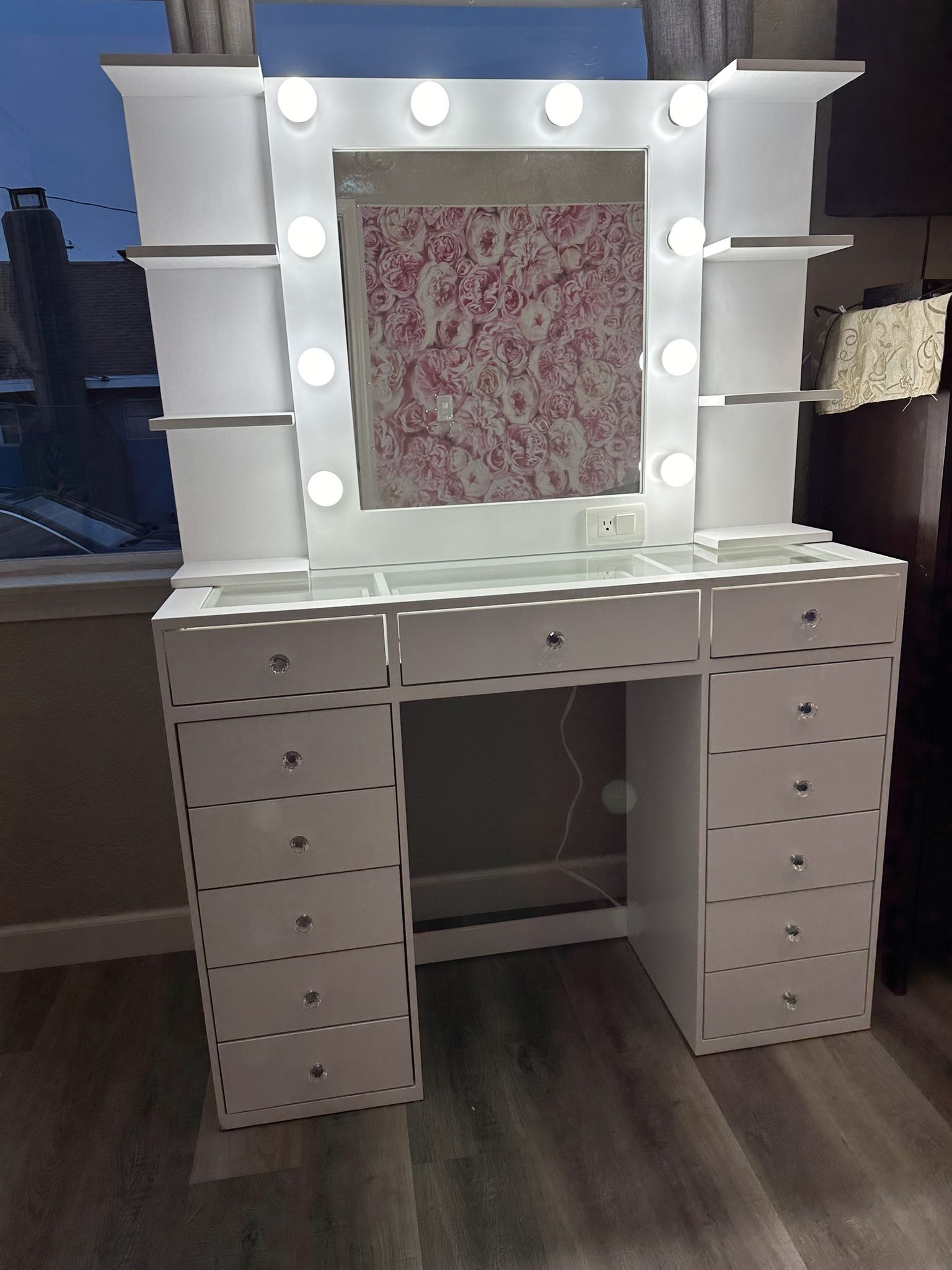 Makeup Vanity