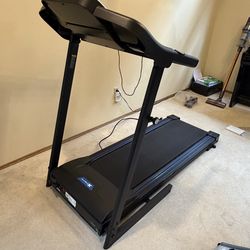 XTERRA TR150 Premium Folding Smart Treadmill - Moving Sale