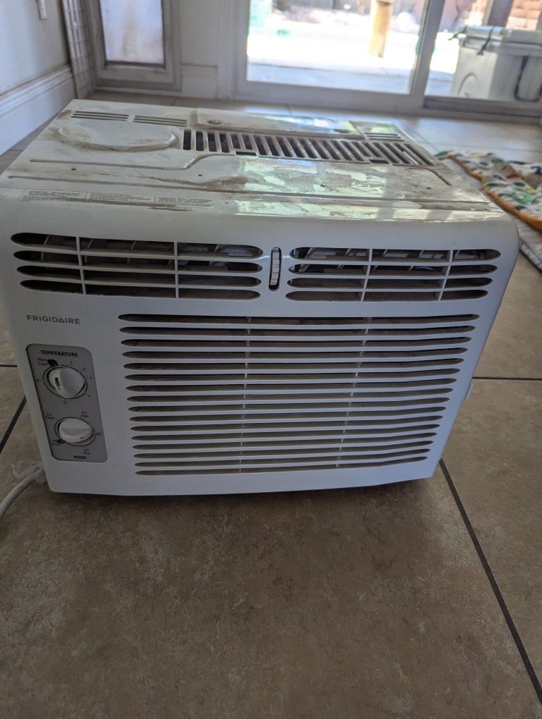Window Air Conditioner