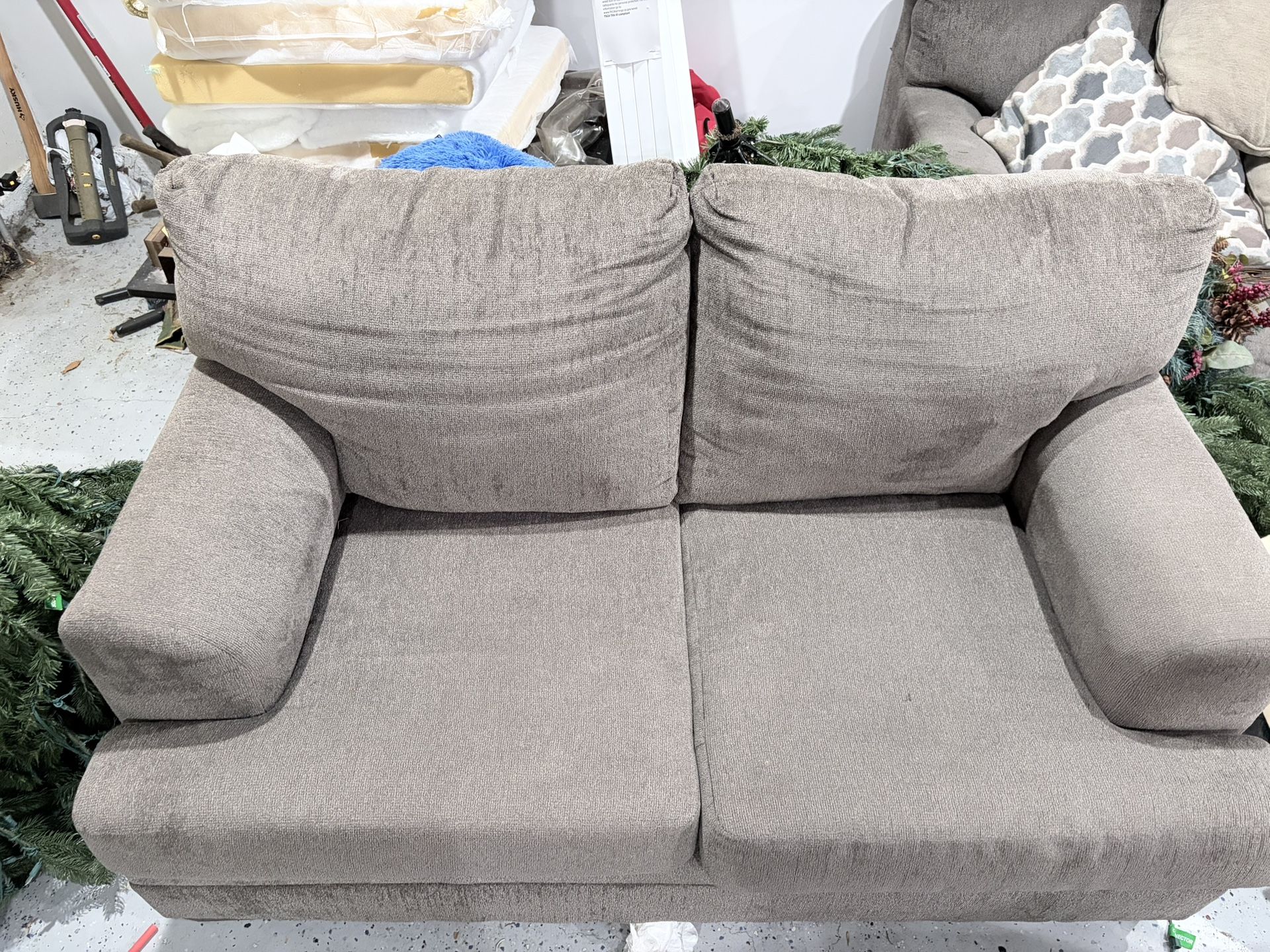 3-Seat Couch / Sofa (2 Cushion Style) – Clean, Comfortable