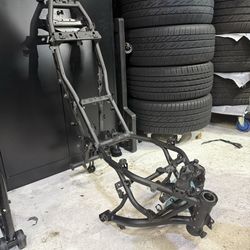 2022 20-23 KAWASAKI NINJA 650 FRAME CHASSIS Kawasaki EX650 SALVAGE TITLE OEM