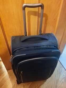 Ricardo travel suitcase