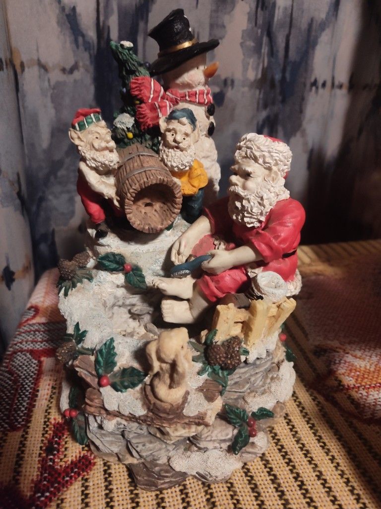 Santa Claus Fountain 