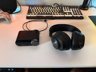 Arctis Nova Pro Wireless Gaming Headset