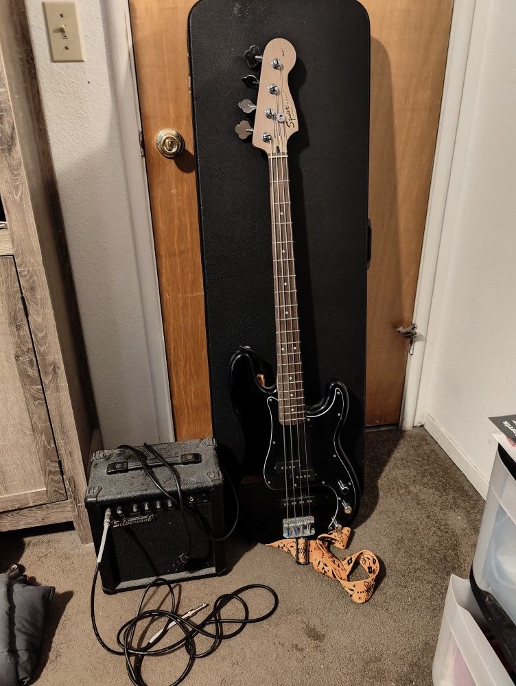 Squire Affinity P Bass PJ (with case and amp)