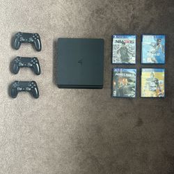 Playstation Slim 4 1000 GB Controllers and Games