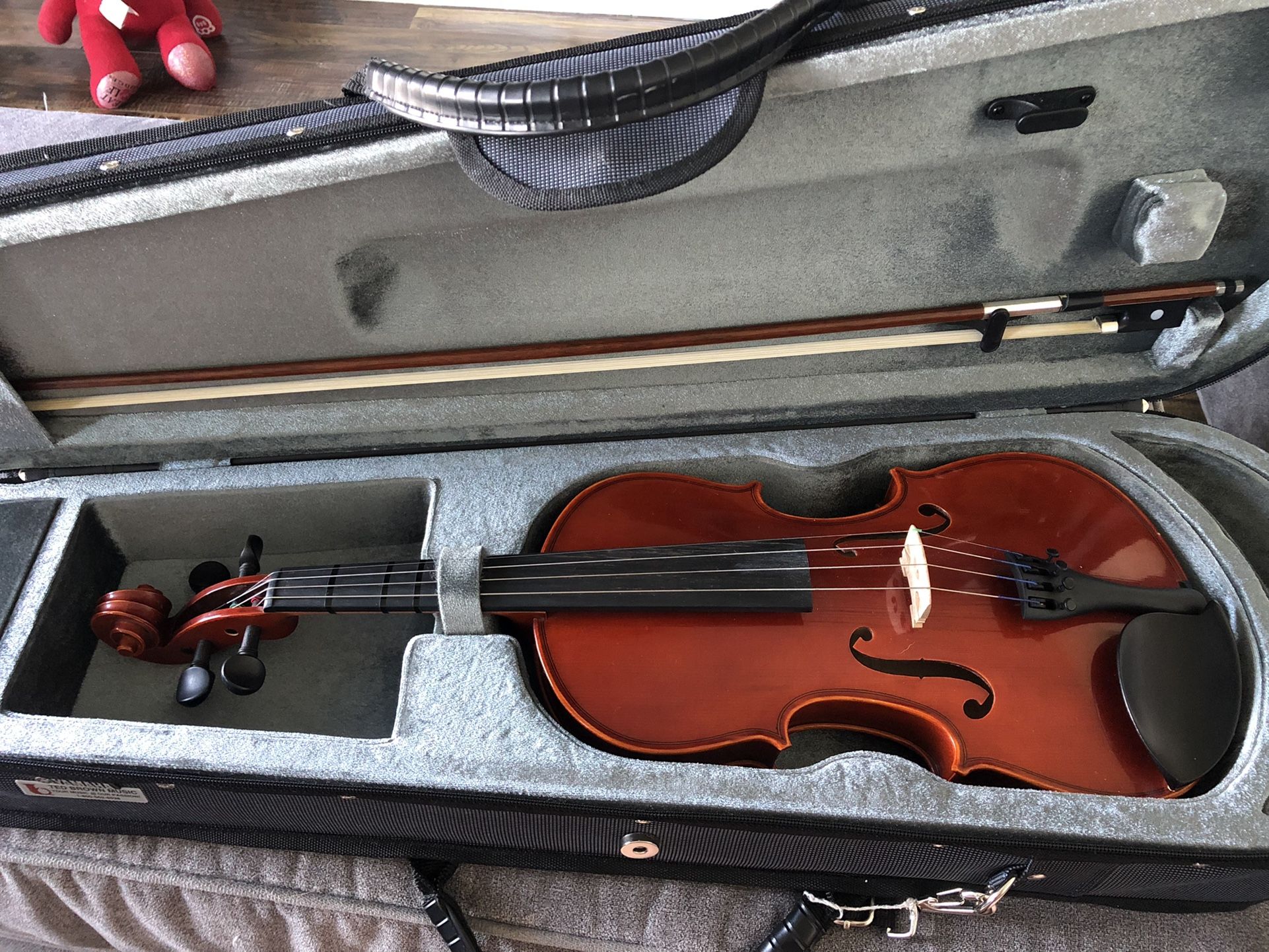 Full Size Violin