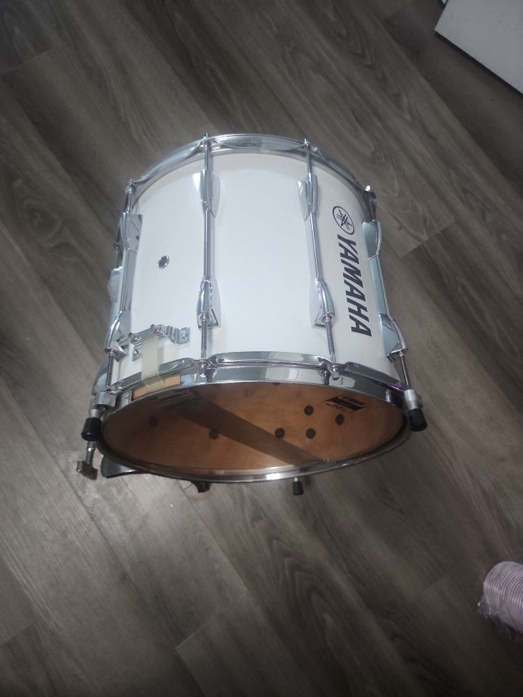 14' Yamaha Snare Drum