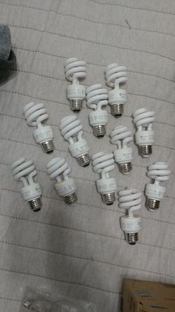 12 2700k soft white bulbs