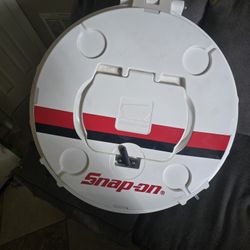 Clamcooler Floatable Ice Cheast