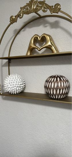 Gold Arch Wall Shelf with Heart Hands Sculpture