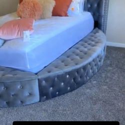 Velvet Upholstered Queen Bed