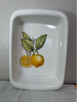 White, yellow lemons and multicolor ceramic Villeroy & Boch Vilbofour rectangular baking dish