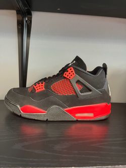 Iconic 4 Retro Red Thunder