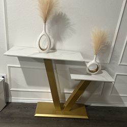 Modern Z-Shape Accent Table – Marble Style + Gold Base (Heartland, TX)