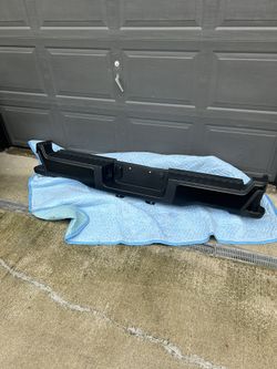 F250 F350 Super Duty XL Rear Bumper 2023-2026 Ford OEM Black Step like new take off. Some cosmetic scratches Harness was cut off