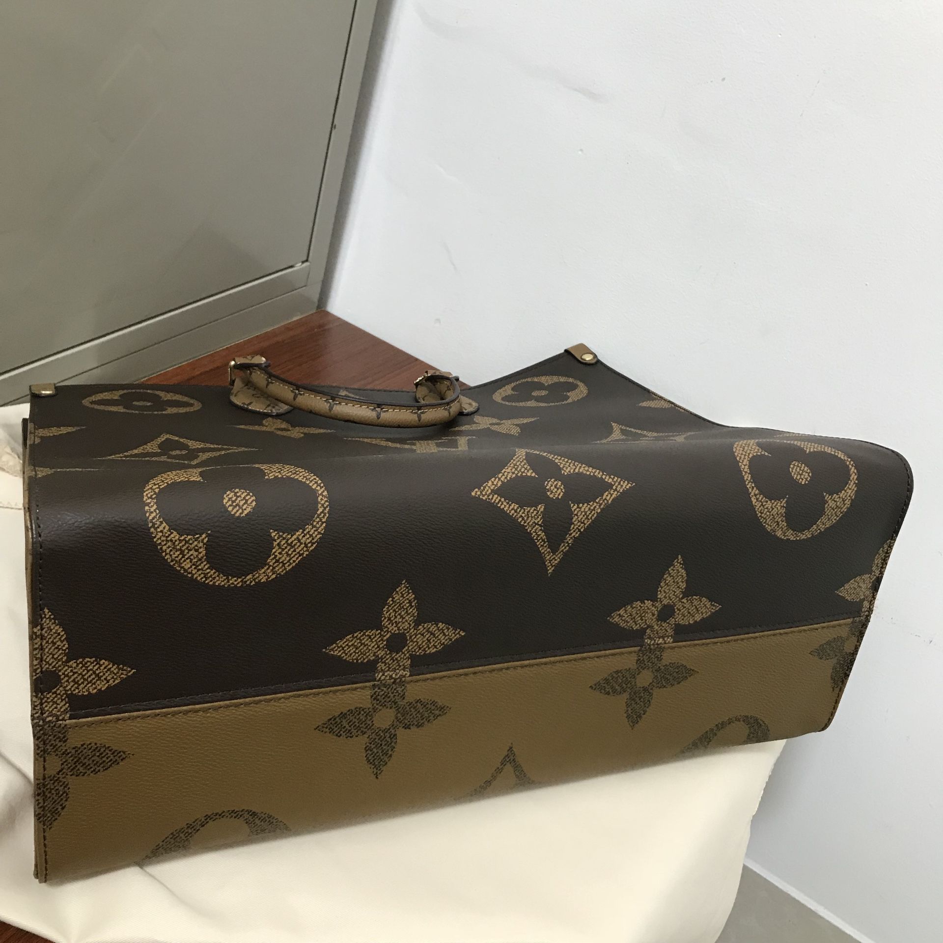 Luxbrandroom - LOUIS VUITTON SHOPPING BAG #сумкикипр