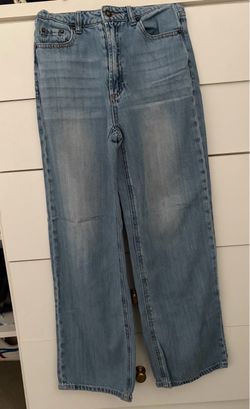 Red Balloon Light Wash Straigh Leg Jeans