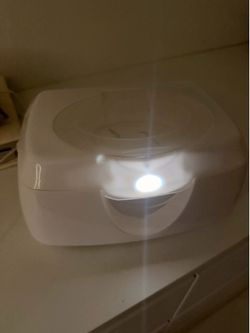 Munchkin wipes warmer