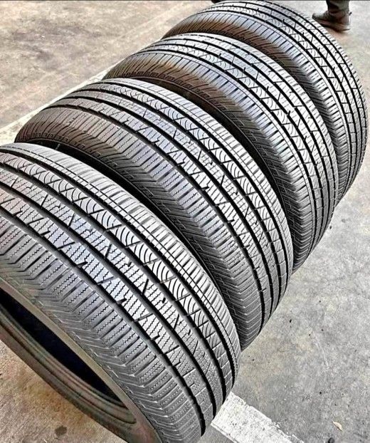 235 55 19 Continental Tires Con 80% De Vida Las 4tires 🚦🏈🏈