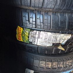 One 255/55/19 Pirelli Scorpion Zero 