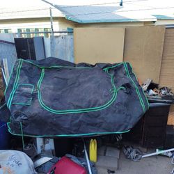 Grow Tent With Equipment 