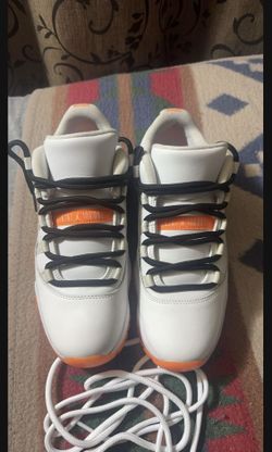 Air Jordan 11 Retro Low CITRUS Size 10W/8.5M