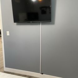 50 Inch LG Smart TV With Control 