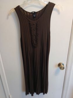 Cute brown knee length dress with cute button adornments