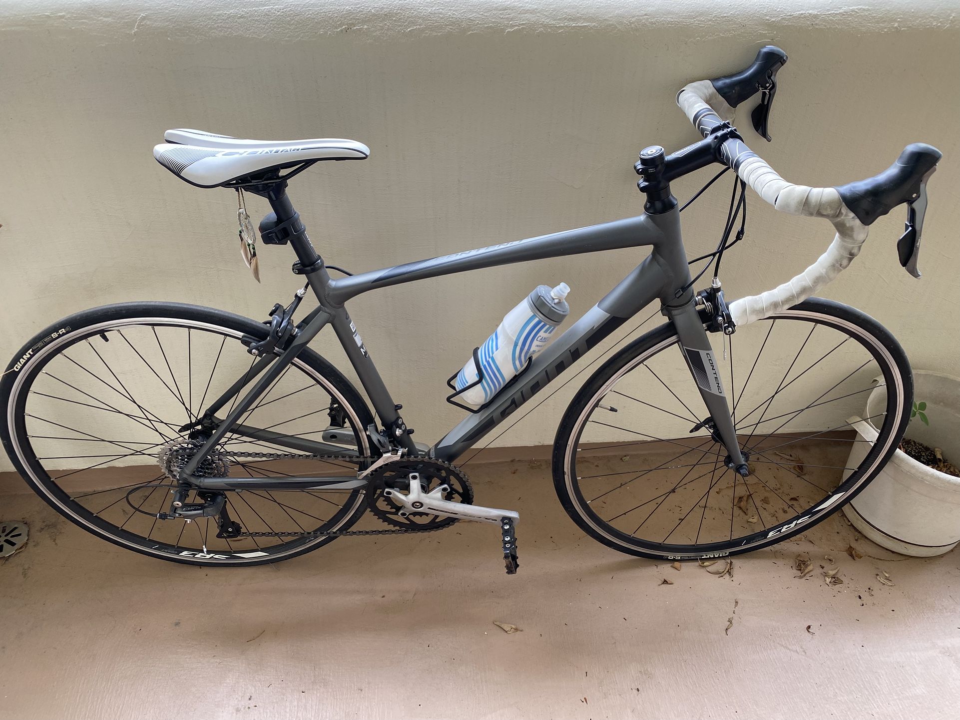 Giant Contend 3 2018