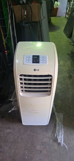 LG PORTABLE AIR CONDITIONER W/HUMIDIFIER