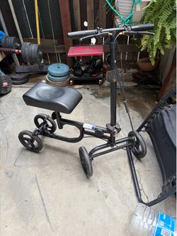 Knee scooter
