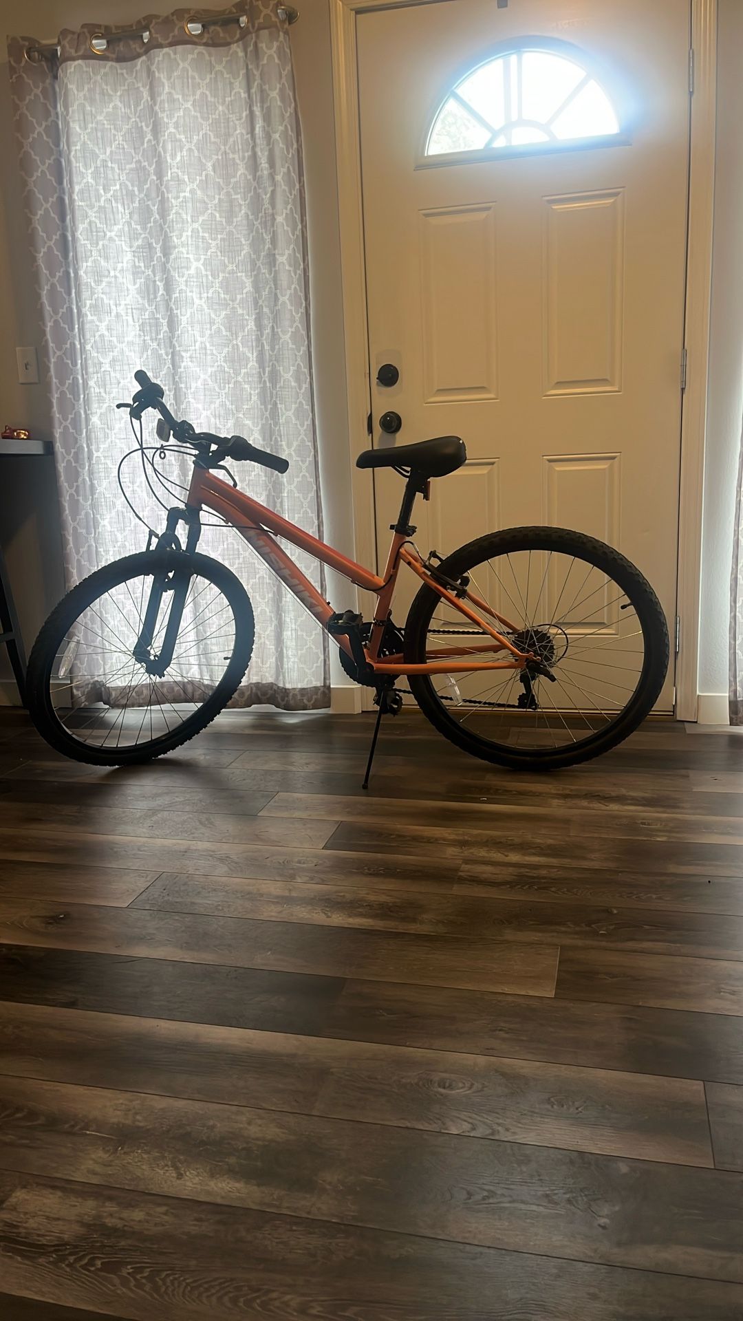 Like New -Nishiki Mountain Bike -New Tough Inner Tubes Installed- Peach- Female -26”