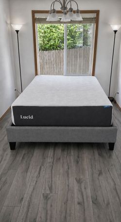 Newer Queen Lucid 14" Gel Memory Foam Mattress and Daytona Platform Bed Frame