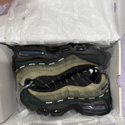 Undefeated Nike Air Max 95 La Brea EXCLUSIVE