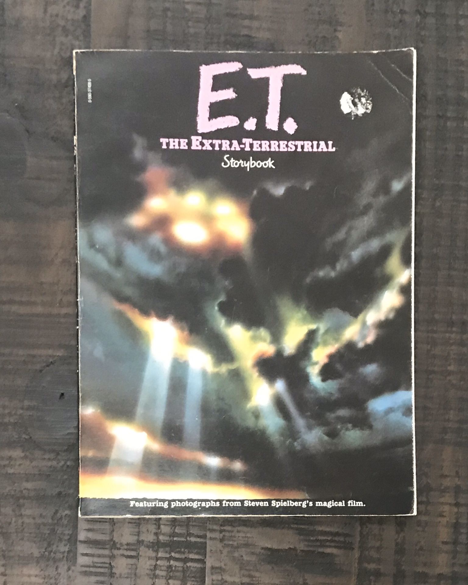 ET The Extra Terrestrial Movie Storybook Scholastic Book Vintage 1982