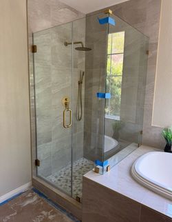Glass shower door