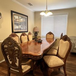 Dining Table And Chairs 