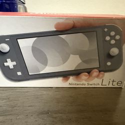 NINTENDO Switch Lite 
