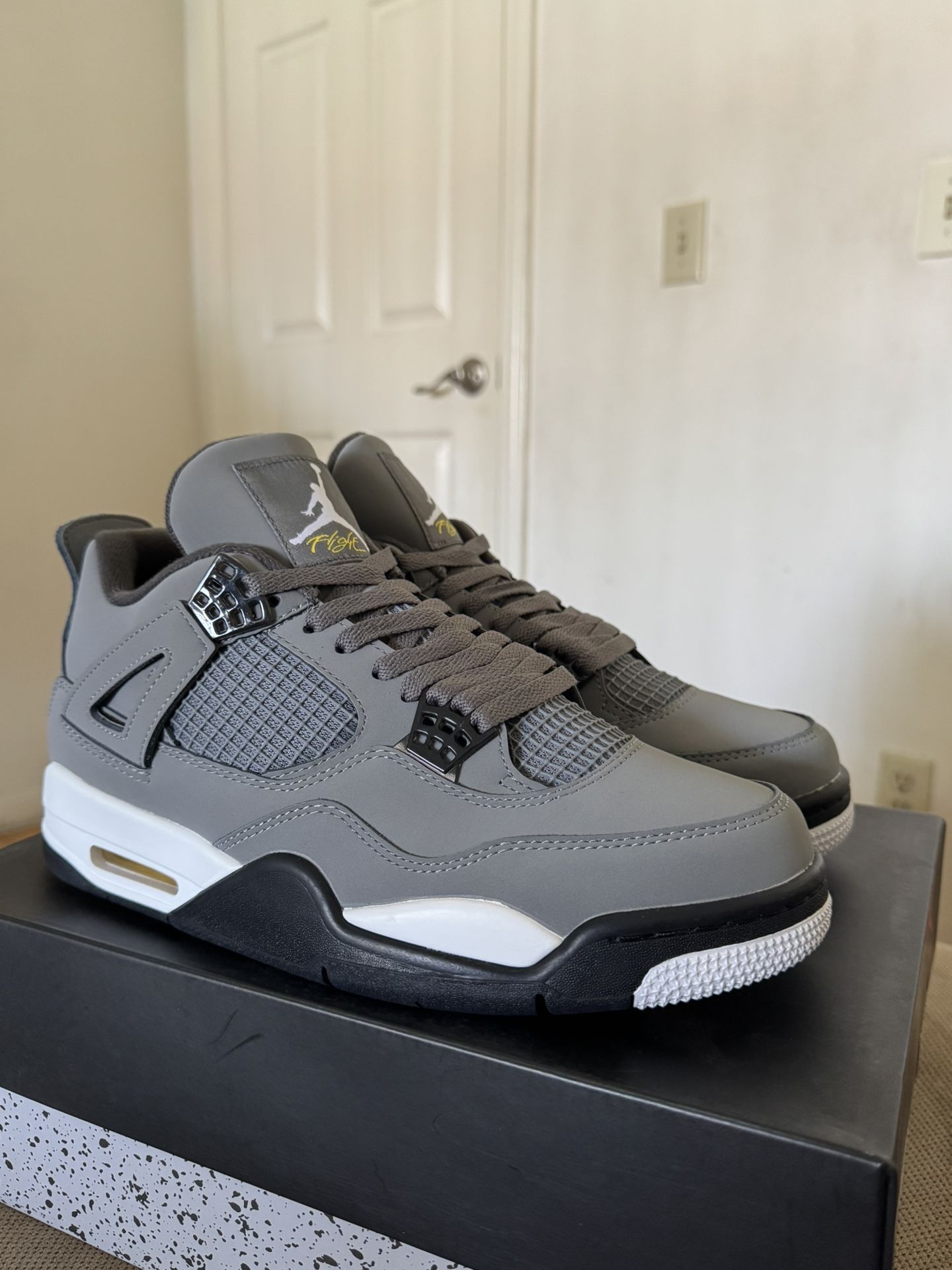 AIR JORDAN 4 “COOL GREY”