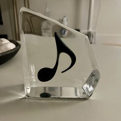 Robert Ljuvez music note block