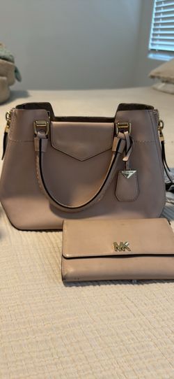 MK purse And Wallet